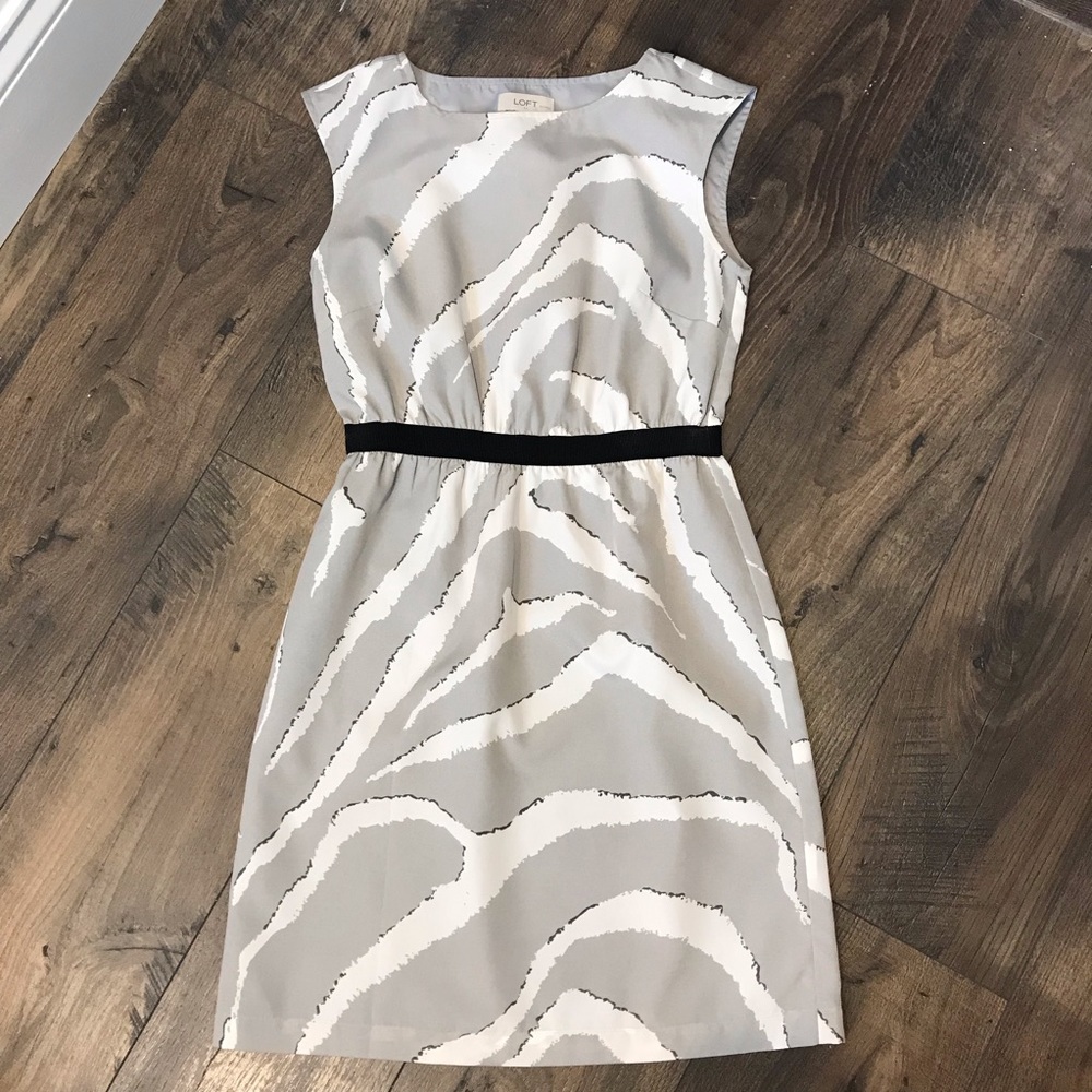 LOFT Gray & White Dress XXSP